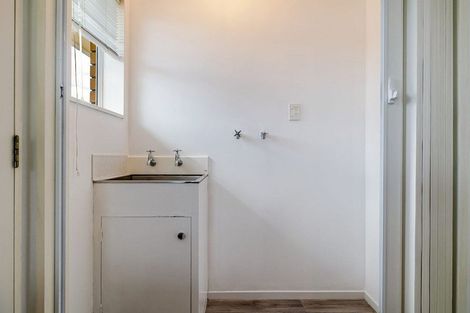 Photo of property in 46 Monrad Street, Highbury, Palmerston North, 4412