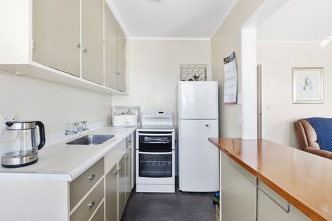 Photo of property in 271 Karaka Bay Road, Karaka Bays, Wellington, 6022