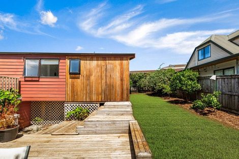 Photo of property in 29a Clayburn Road, Glen Eden, Auckland, 0602