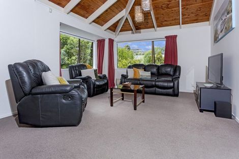 Photo of property in 3/72 Lake Road, Northcote, Auckland, 0627