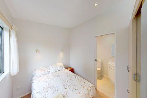 Photo of property in 30 Kent Avenue, Waitarere Beach, Levin, 5510