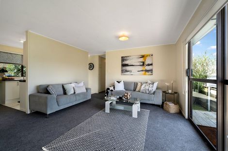 Photo of property in 1/14 Moxham Grove, Massey, Auckland, 0614