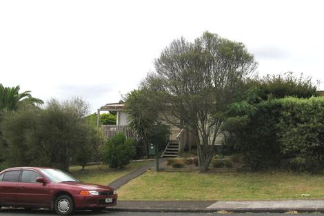 Photo of property in 2/1 Kahika Road, Birkdale, Auckland, 0626