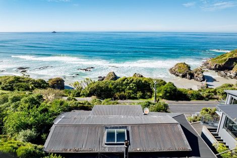 Photo of property in 940 Brighton Road, Brighton, Dunedin, 9035