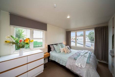 Photo of property in 52 South Road, Blagdon, New Plymouth, 4310