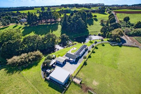Photo of property in 110 Farmpark Road, Waiuku, 2681
