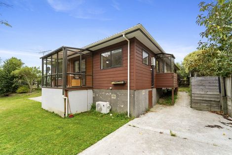 Photo of property in 4a Luckie Street, Tawa, Wellington, 5028