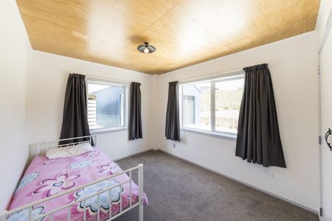 Photo of property in 34 Highland View Drive, Tokomaru, Palmerston North, 4474