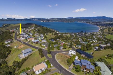 Photo of property in 2 Christa Court, Whitianga, 3510