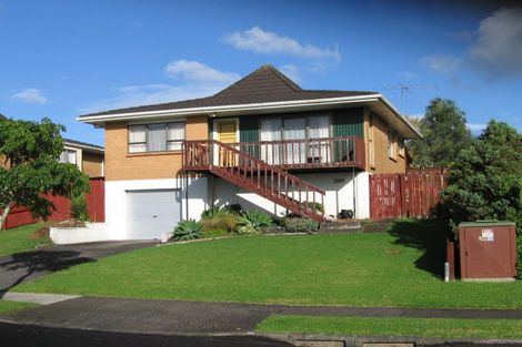 Photo of property in 1/27 Galloway Crescent, Farm Cove, Auckland, 2012