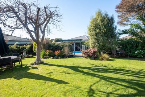 Photo of property in 11 Pukekura Place, Taradale, Napier, 4112