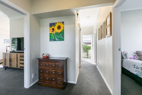 Photo of property in 7 Higgins Street, Marewa, Napier, 4110