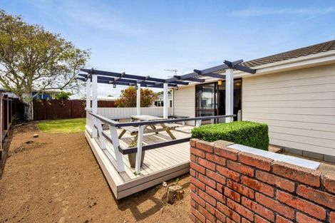 Photo of property in 13 Manuka Place, Hawera, 4610