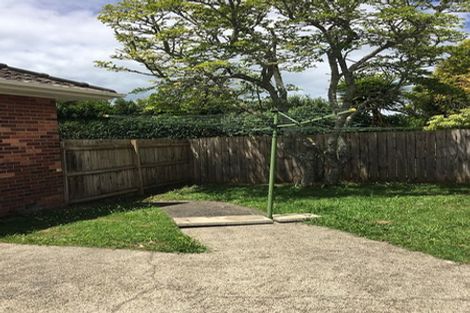 Photo of property in 22 Lynden Avenue, Hillcrest, Auckland, 0627