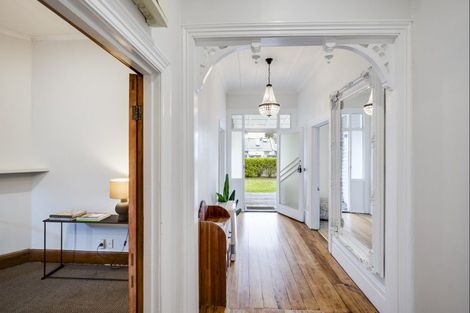 Photo of property in 6 Hall Street, Napier South, Napier, 4110