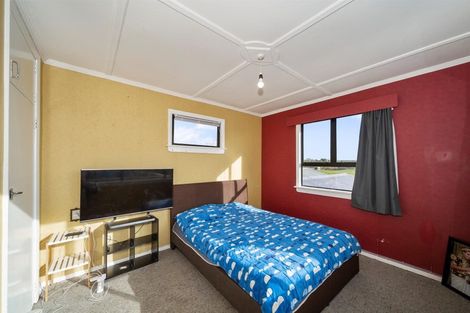 Photo of property in 301 High Street, Eltham, 4322