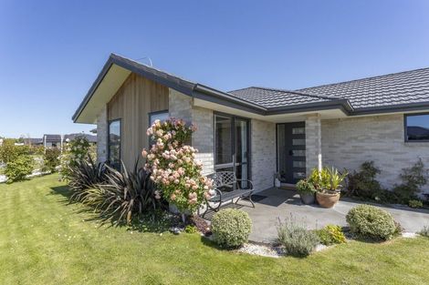 Photo of property in 18 Antill Street, Woodend, 7610