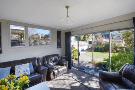 Photo of property in 7 Derwent Street, Helensburgh, Dunedin, 9010
