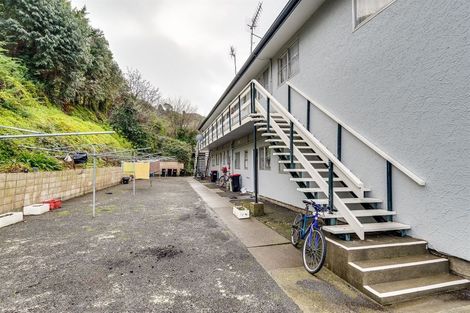 Photo of property in 10 Faraday Street, Hospital Hill, Napier, 4110