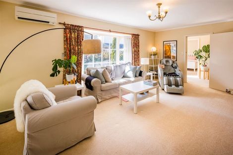 Photo of property in 6 Deepdale Street, Burnside, Christchurch, 8053