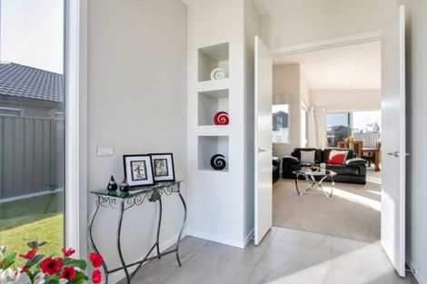 Photo of property in 6 Ruahine Road, Poraiti, Napier, 4112