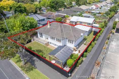 Photo of property in 194 Clarkin Road, Fairfield, Hamilton, 3214