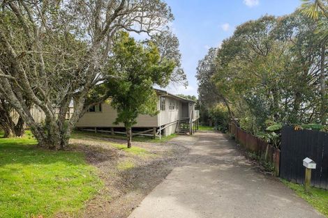 Photo of property in 3 Scott Road, Stanmore Bay, Whangaparaoa, 0932