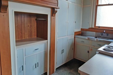 Photo of property in 42 Wharfe Street, South Hill, Oamaru, 9400