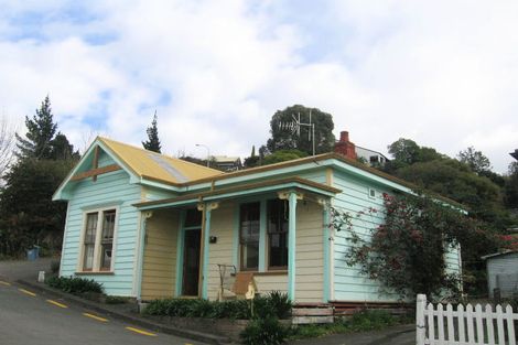 Photo of property in 43 Havelock Road, Hospital Hill, Napier, 4110