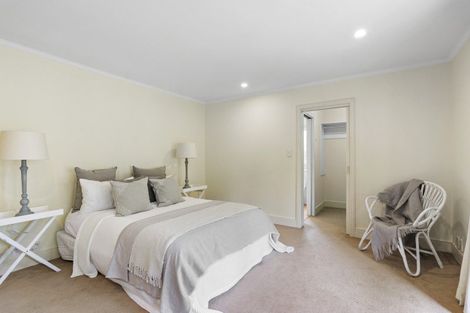 Photo of property in 2/11 Memorial Avenue, Ilam, Christchurch, 8053