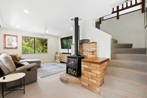 Photo of property in 169 Wairere Road, Waitakere, Henderson, 0782