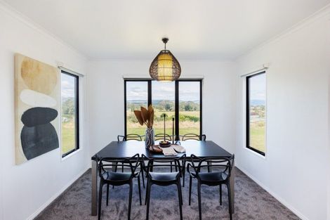 Photo of property in 69 Royal Oak Drive, Kelvin Grove, Palmerston North, 4414