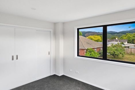 Photo of property in 5 Bathurst Street, Silverstream, Upper Hutt, 5019