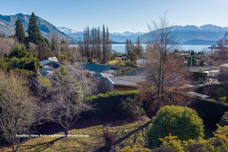 Photo of property in 116 Beacon Point Road, Wanaka, 9305