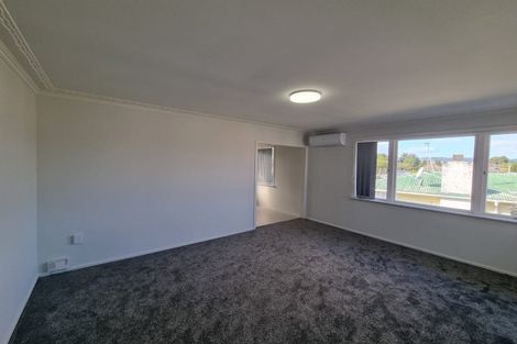 Photo of property in 11 Orchard Rise, Rosehill, Papakura, 2113