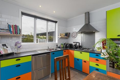 Photo of property in 52 East Street, Greytown, 5712