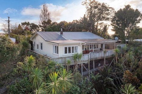Photo of property in 29 Sunset Road, Totara Vale, Auckland, 0632