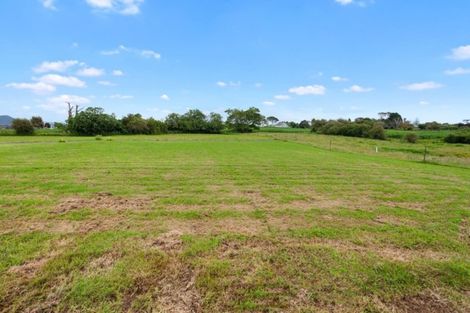 Photo of property in 24 Rawinia Place, Te Kaha, 3199