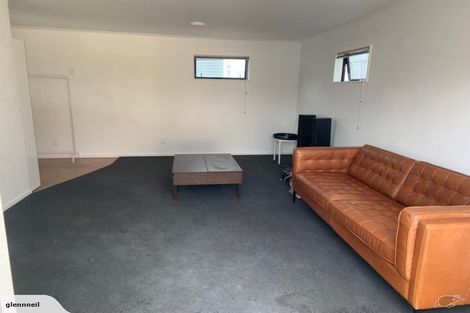 Photo of property in 2 Justin Place, Te Atatu Peninsula, Auckland, 0610