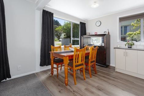 Photo of property in 6 Carbine Place, Ascot Park, Porirua, 5024