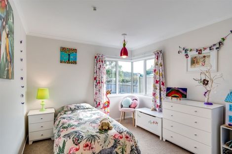 Photo of property in 44 Le Quesne Road, Bay View, Napier, 4104