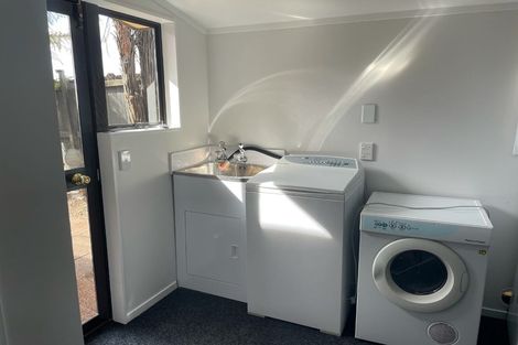 Photo of property in 2/14 Rakaia Rise, Clover Park, Auckland, 2019