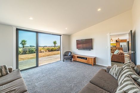 Photo of property in 106b Watt Livingstone Road, Westmere, Whanganui, 4574