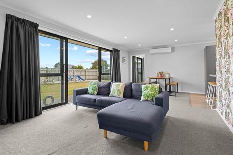 Photo of property in 1 Mitre Way, Solway, Masterton, 5810