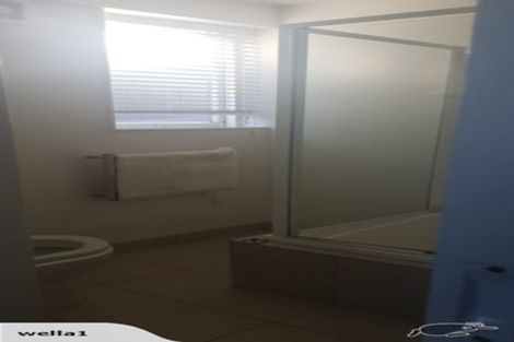 Photo of property in 4/318 Beach Road, Campbells Bay, Auckland, 0630