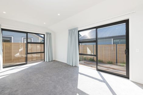 Photo of property in 2/19 Totara Street, Trentham, Upper Hutt, 5018