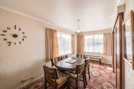 Photo of property in 1 Marsden Place, Awapuni, Palmerston North, 4412