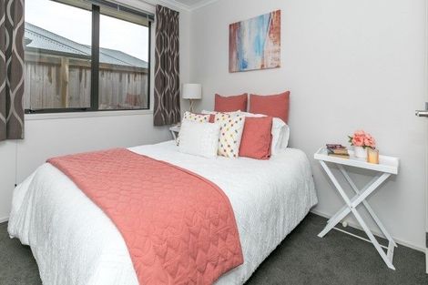 Photo of property in 8 Max Landing, Grandview Heights, Hamilton, 3200