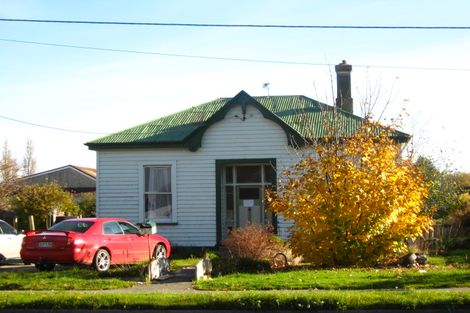 Photo of property in 28 Railway Esplanade, East Gore, Gore, 9710