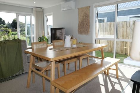 Photo of property in 36 Koru Loop, Paraparaumu, 5032